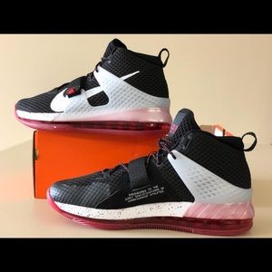 NIKE AIR FORCE MAX II Mens 10